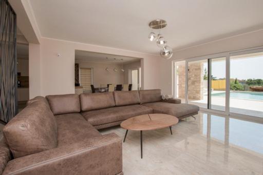 אומאג Apartments Barbara מראה חיצוני תמונה